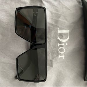 Yves Saint Laurent Sunglasses